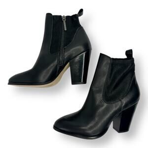 Donald J Pliner Women's Senor 1 Bootie Size 5.5 Black Calf Heeled Chelsea Boot